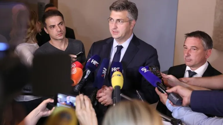 &lsquo;Sve smo dogovorili i potpisali, imamo većinu&rsquo;; &Scaron;tromar dao zanimljivo obja&scaron;njenje za&scaron;to im sada Marić nije sporan