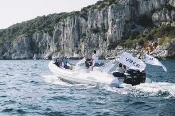 Kreće usluga UberBOAT, od 26. lipnja na Jadranu možete naručiti gliser, evo koliko će ko&scaron;tati