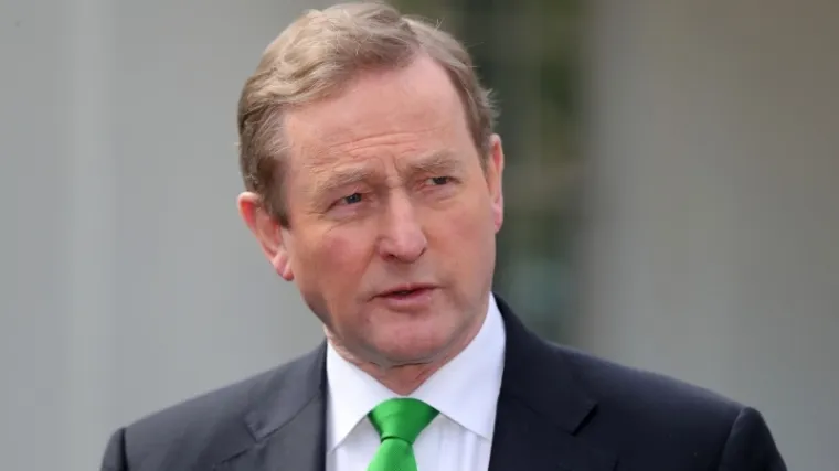 Irski premijer Enda Kenny oti&scaron;ao s dužnosti nakon &scaron;est godina: nasljeđuje ga prvi gay premijer