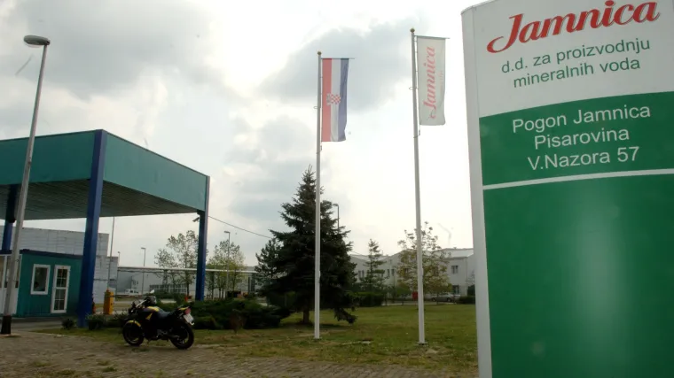 Kamere RTL-a ekskluzivno u jednoj od najzatvorenijih Agrokorovih tvrtki - proizvodnji Jamnice!