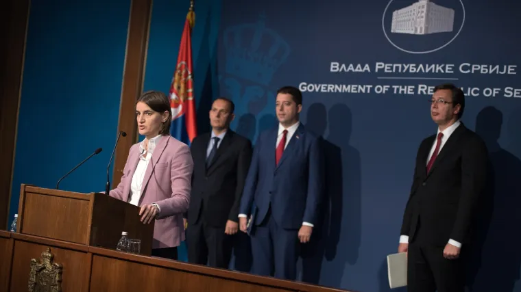 Vučić u problemima: u ovom trenutku nema većinu za izbor Ane Brnabić!