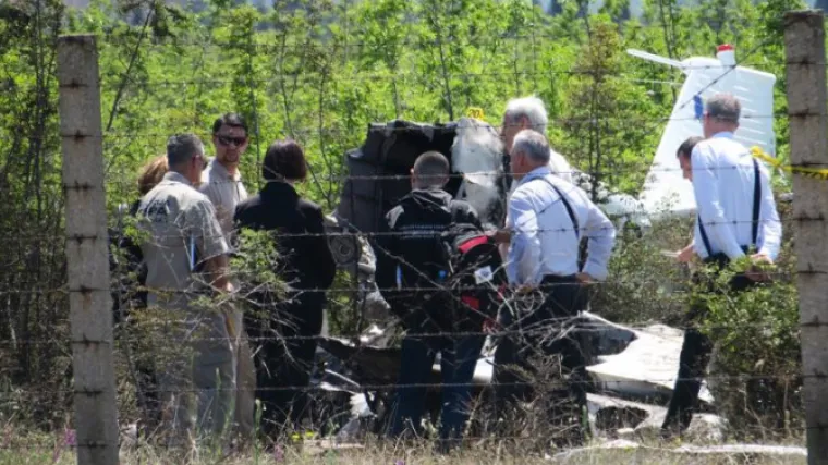 Pilot nije prijavio probleme sa zdravljem pa je nakon polijetanja imao srčani udar