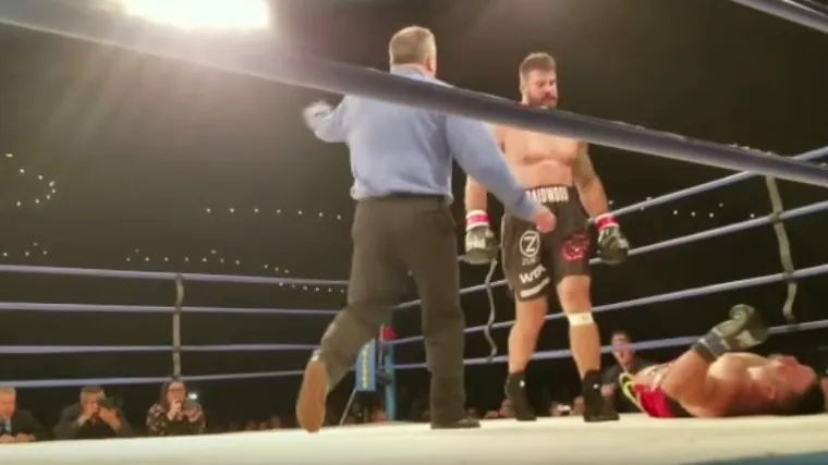 Biv&scaron;i UFC-ov borac preminuo od posljedica nokauta