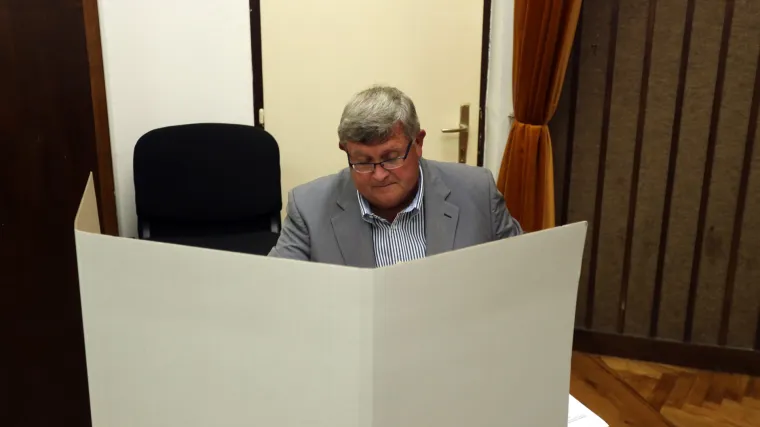 Obersnel u problemima: u Gradskom vijeću svi ujedinjeni protiv SDP-a