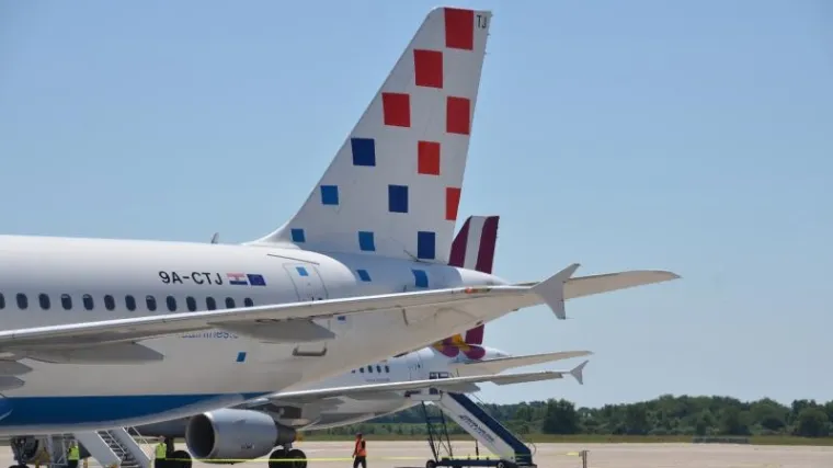 'Do srijede se mora utvrditi zbog čega je zrakoplov sletio u Rim, a potom slijede kazne'