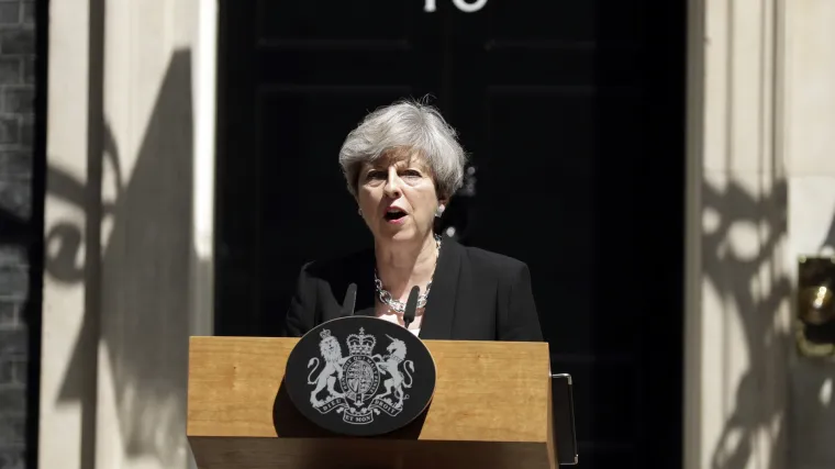 Theresa May obećala da će pažljivije slu&scaron;ati poslodavce u pregovorima o Brexitu