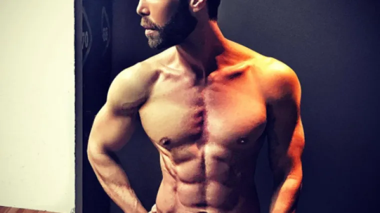 Marko Grubnić ima savr&scaron;ene pločice. Nije Photoshop (navodno)