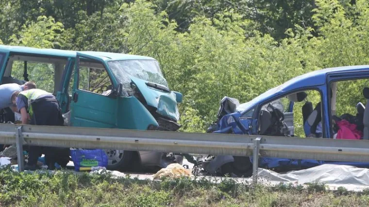 Jedna osoba poginula u prometnoj nesreći kod Slunja