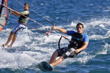 Mali pelješki Viganj postao svjetska oaza surfera: njegovom maestralu teško odole i vrhunski sportaši