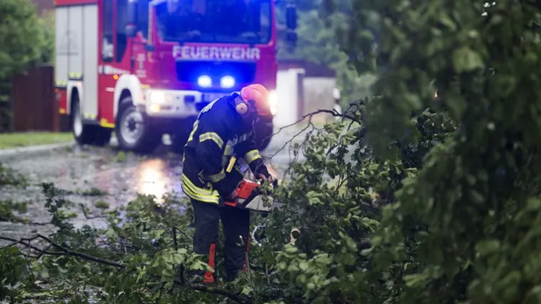 Oluja poharala Njemačku, najmanje troje mrtvih