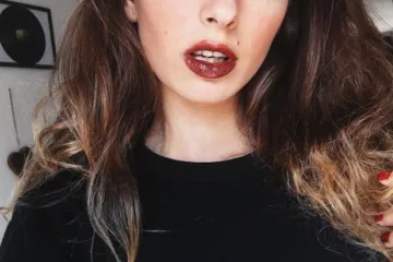 Truth Behind This Shot još je jedna odlična kampanja prikazivanja nesavršenosti iza slika