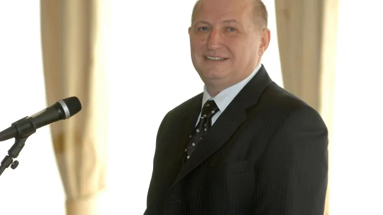 &Scaron;eparović: 'Ulica 10. travnja je neprimjerena, a usta&scaron;kom pozdravu nije mjesto u Jasenovcu'