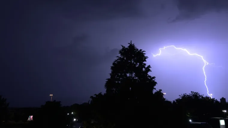 Opasnost za Istru, Liku i Kvarner: večeras stiže olujno nevrijeme