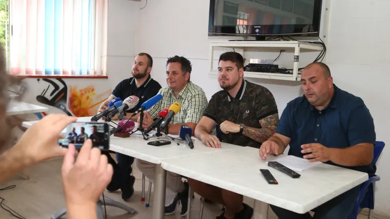 'Janica je za navijače Hajduka - političarka. &Scaron;to je ona očekivala od njih na Braču, sladoled?'