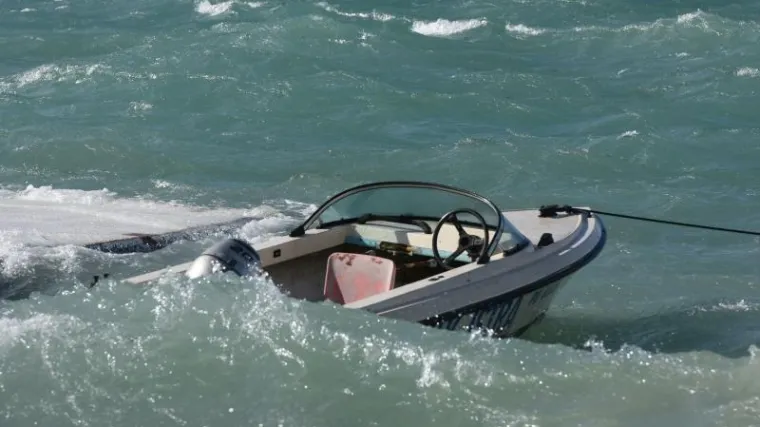 Tri osobe se skoro utopile, dvije završile s teškim ozlijedama