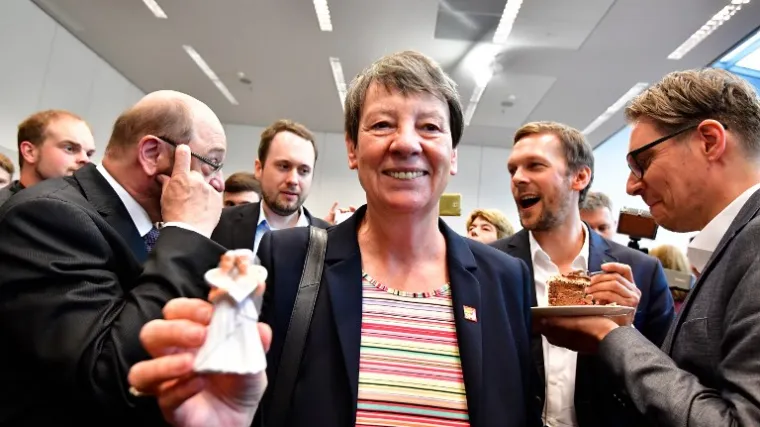 Proslavila glasanje o legalizaciji istospolnih parova