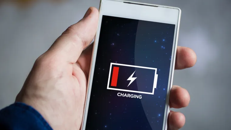 Razvijen mobitel koji radi bez baterija