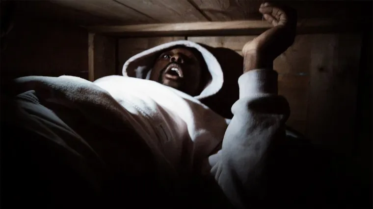 Poznati šaljivdžije organizirali prijenos uživo iz vlastitog groba