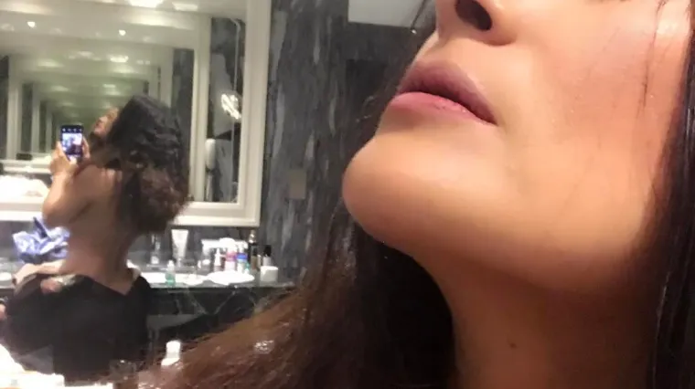 Holivudski partiji su tako te&scaron;ki da je odmah oslobodila grudi