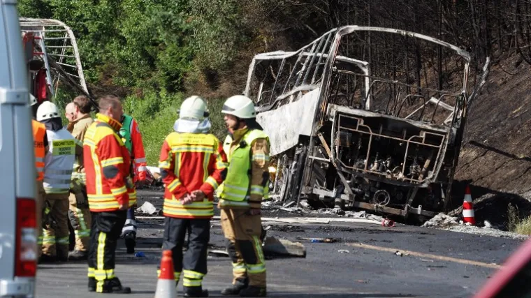 Autobus se zabio u kamion i zapalio, 18 osoba živo izgorjelo? 'Mrtvih će biti i vi&scaron;e...'