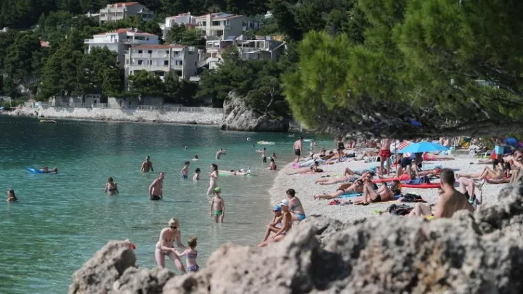 'Nitko u Hrvatskoj ne smije ograditi plažu niti vam naplatiti ulaz'
