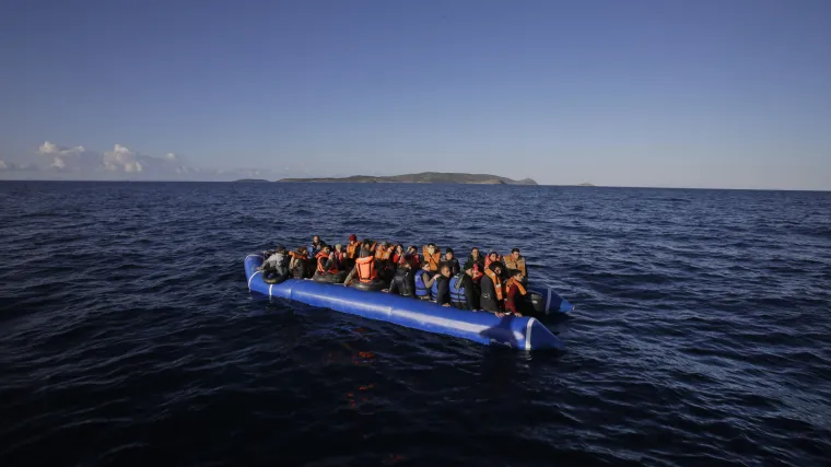 Hoće li i Hrvatska morati otvoriti svoje luke za prihvat brodova s migrantima?