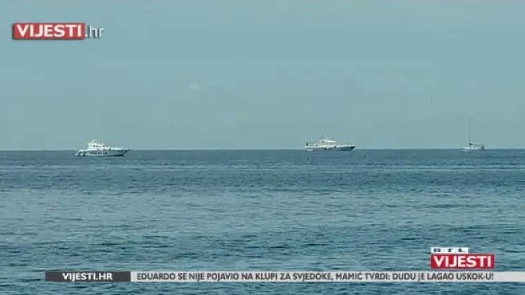 Nesvakida&scaron;nja slika u Savudrijskoj vali: čak četiri policijska broda čuvala hrvatsko more