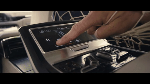 Novi Audi A8 je tako luksuzan da će vam i izmasirati stopala