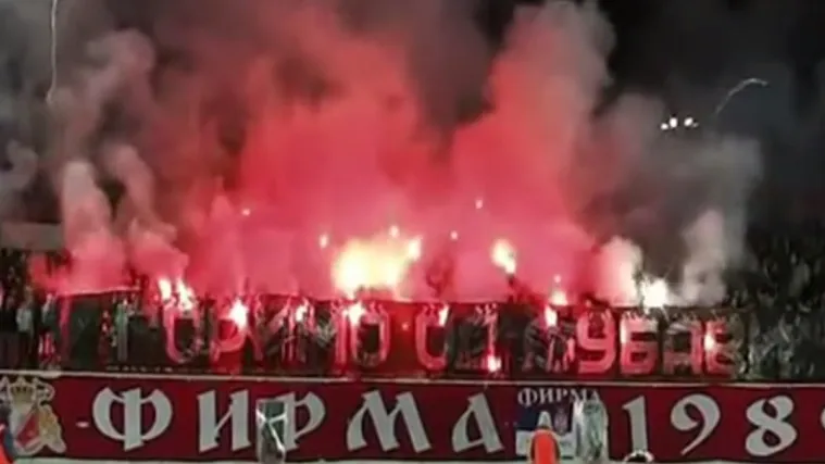 Primili ga za vrat i udarili &scaron;akom u glavu