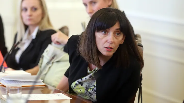 Ministrica Divjak: 'Obrazovanje ispred ideolo&scaron;kih rovova svih boja'