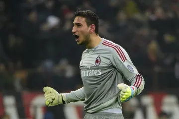 Donnarumma potpisao ugovor s ludom odštetnom klauzulom, a uspio je uhljebiti i brata