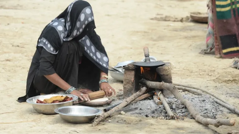 Stigao kući mrtav pijan pa nakon svađe ženi pucao u glavu