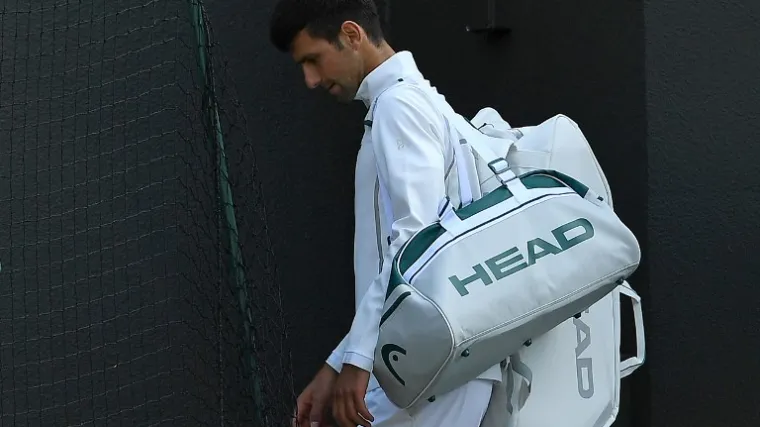 Novak Đoković predao meč, Berdych će igrati protiv neuni&scaron;tivog Federera