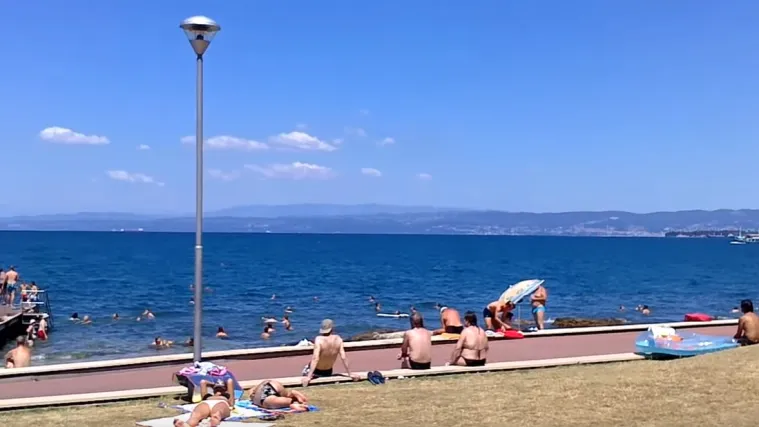 Na slovenske plaže ulaz besplatan, plaćaju se ležaljke i tu&scaron;iranje