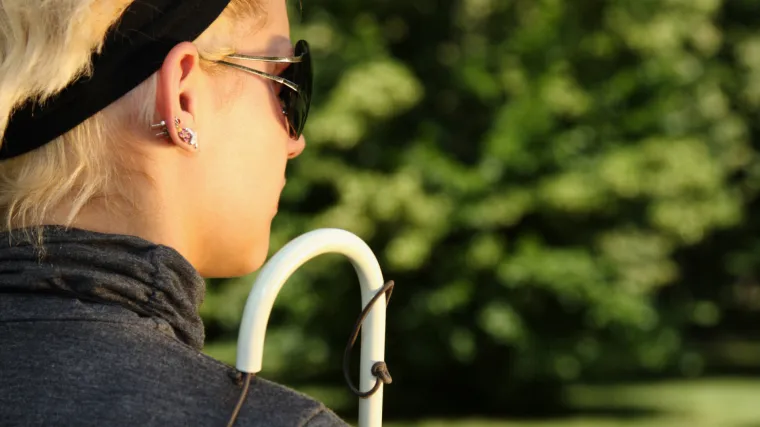 Aplikacija koja olak&scaron;ava život slijepim osobama jer gleda umjesto njih