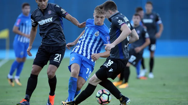 'Bili' postali crni: Hajduk u novom dresu pobijedio Lokomotivu i preuzeo vrh HNL-a