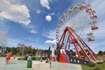 Zbog požara je nestalo struje, uplakana djeca ostala zaglavljena na kotaču