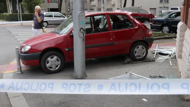 Nakon stravične nesreće na raskrižju: vozač koji je skrivio udes u kojem je poginuo dječak pušten na slobodu