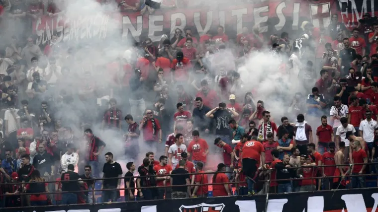 Posrnuli talijanski velikan doveo sedmo pojačanje, na San Siro sletio i kapetan Lazija