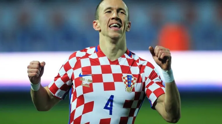Klubovi dogovorili visinu od&scaron;tete, Vatreni seli na Old Trafford