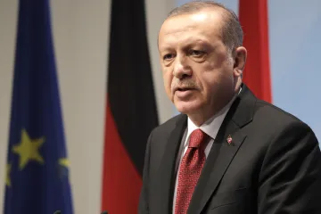 Erdogan preustrojio tursku vladu: zamijenjeno pet ministara