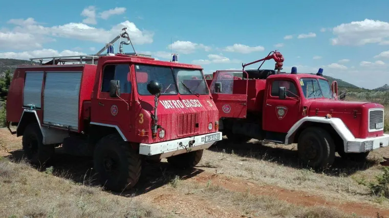 Vapaj vatrogasaca Zadvarja: 'I ono malo crijeva &scaron;ta smo imali pola nam je izgorjelo, cisterna Tam 130 je crkla usred požara  - raspala se od starosti'