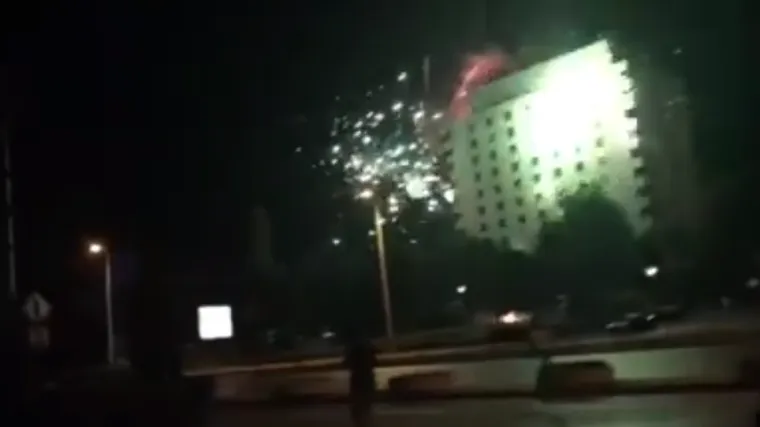 Bugari se poslužili Torcidinim trikom: hotel u kojem su spavali hajdukovci zasuli vatrometom