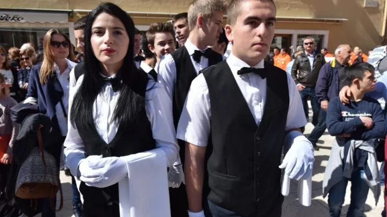 Milijun turista, radnika nema; ministar Pavić za RTL: 'Manjak radnika popunit ćemo s burze, a ne uvozom'