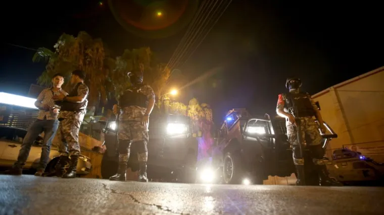 Ubijen Jordanac, policija zatvorila sve prilaze zgradi