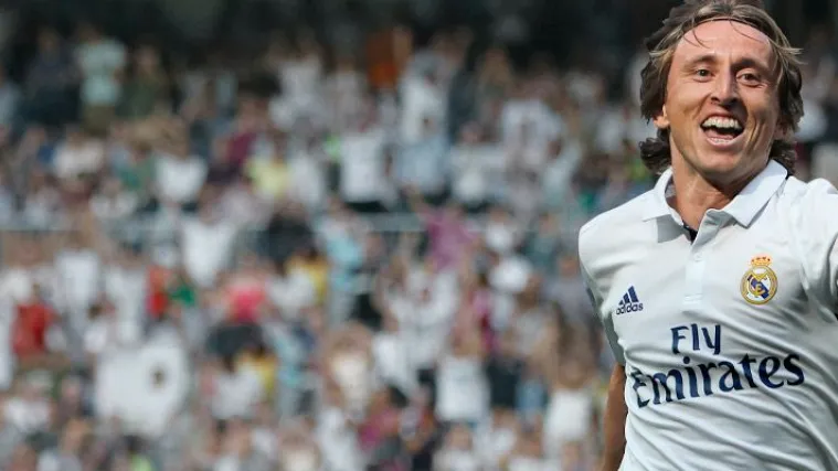 Modrić prvi put s Realovom desetkom na leđima: 'Brojevi nisu ti koji igraju na terenu'