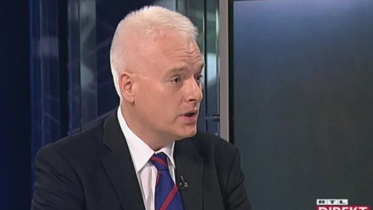 Josipović za RTL Direkt: 'Mi smo u u ozbiljnom valu zadešnjenja. Neki krugovi vezani za Crkvu rade određeni pritisak na one koji nisu vjernici'