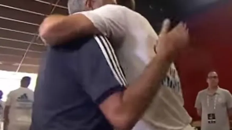 Njegov razgovor i zagrljaj s Garethom Baleom odu&scaron;evili su svijet