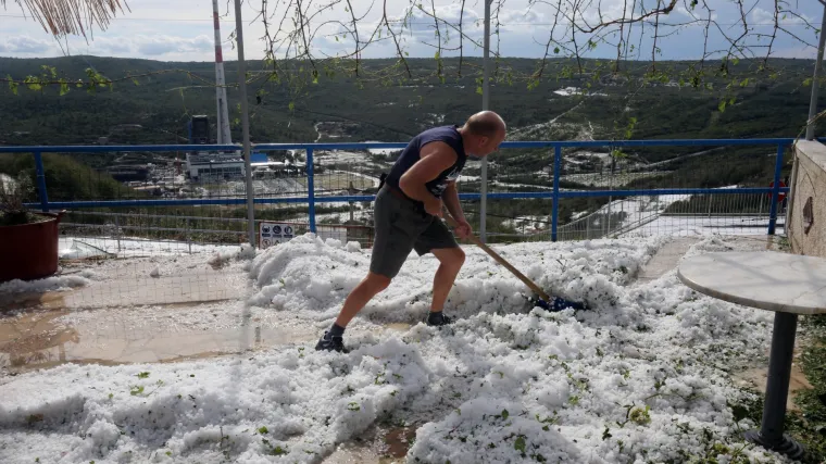 Ekstremna tuča zatrpala Plomin! Istražujemo: oluje haraju Hrvatskom - a gdje je obrana od tuča?