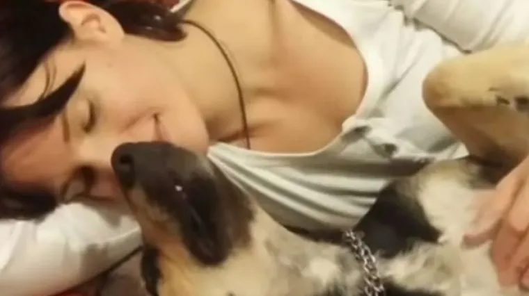 Dubrovkinja obradila 'Despacito' opjevav&scaron;i svog ljubimca: 'Moj pasito, serviraj mu go*no, pojest će on i to'